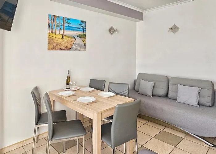 Holidayhomepl Slava New 608 Z Sypialnia I Widokiem Na Morze *