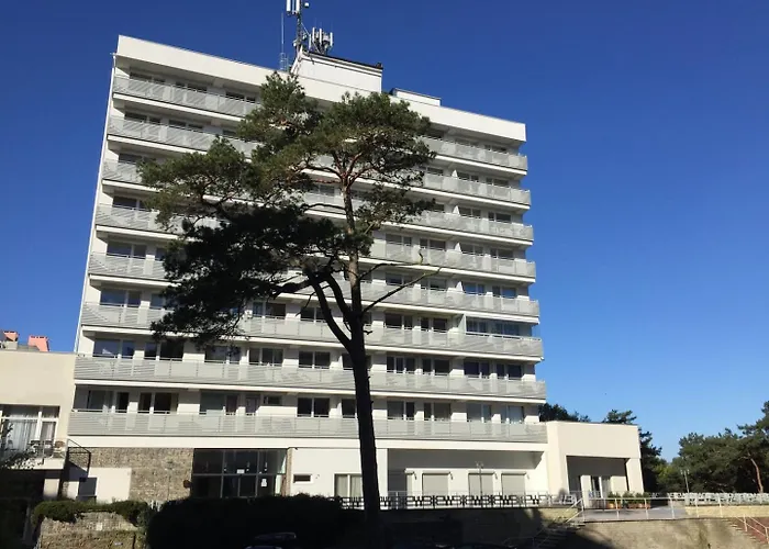 Апартаменты Holidayhomepl Slava New 608 Z Sypialnia I Widokiem Na Morze Мендзыздрое